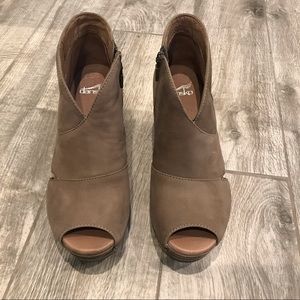 Dansko Delphina Shootie Boots, Taupe Suede Nubuck
